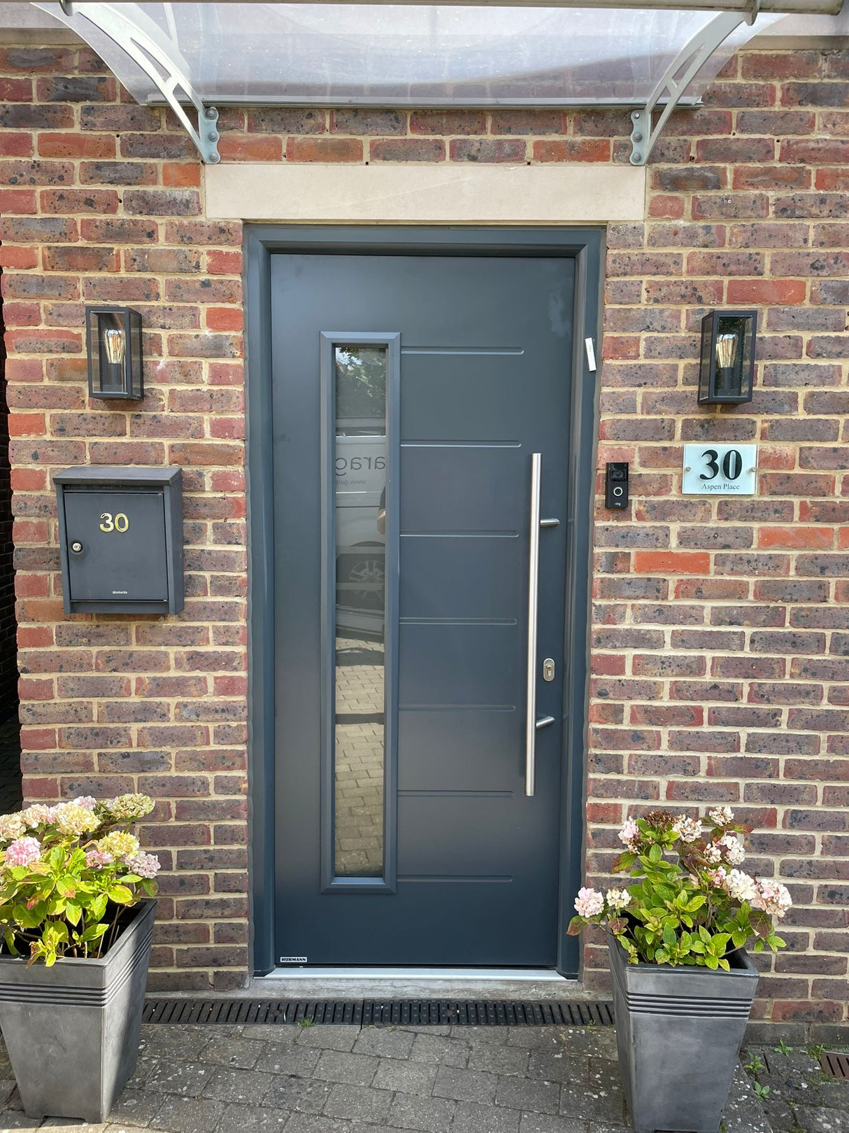 Hormann Thermo46 Style 025S (satin-finished glass) Door