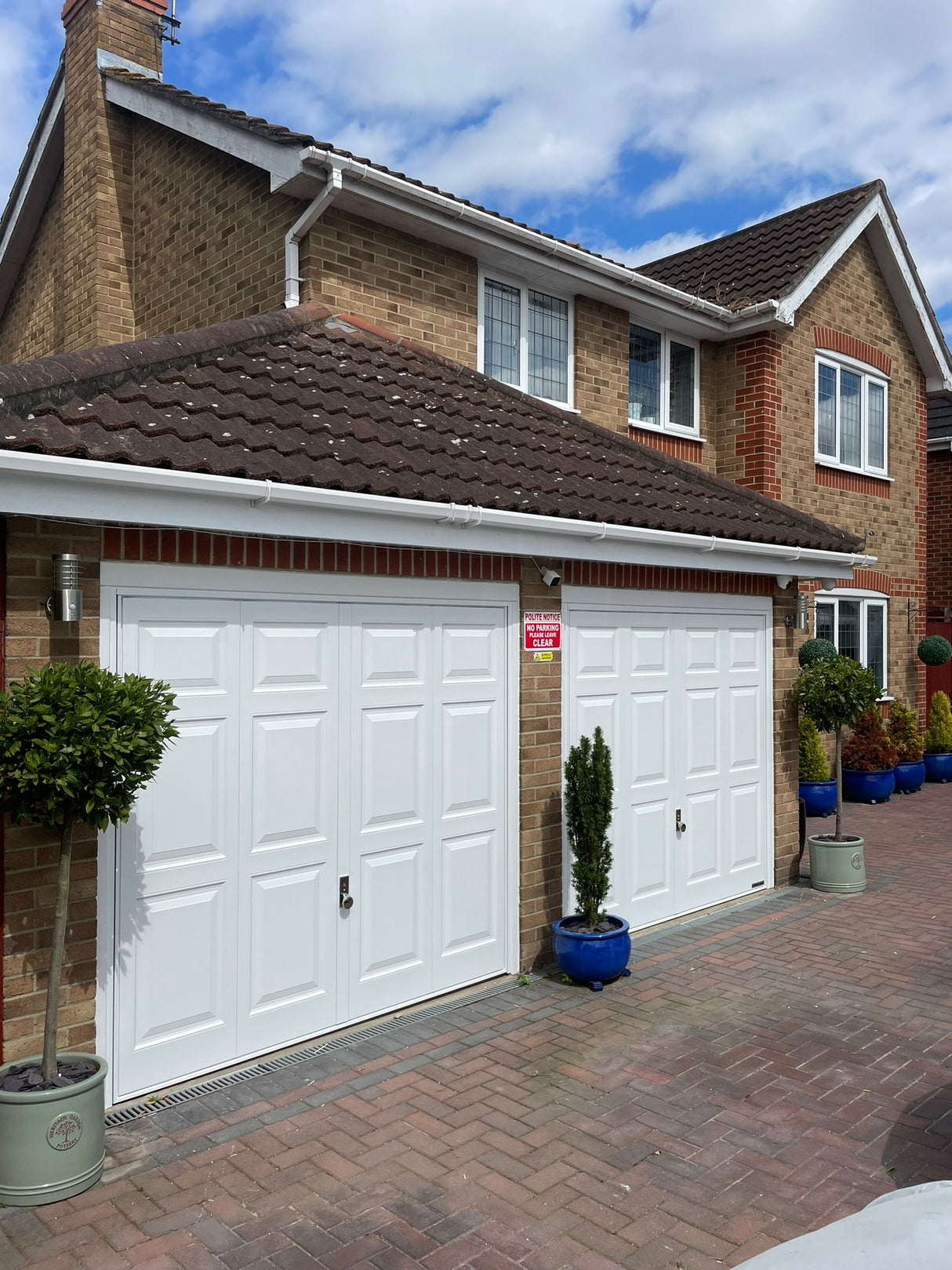 Hormann 2004 White Garage Door
