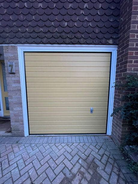 Sectional Garage Door Sizes - Standard & Custom UK Dimensions