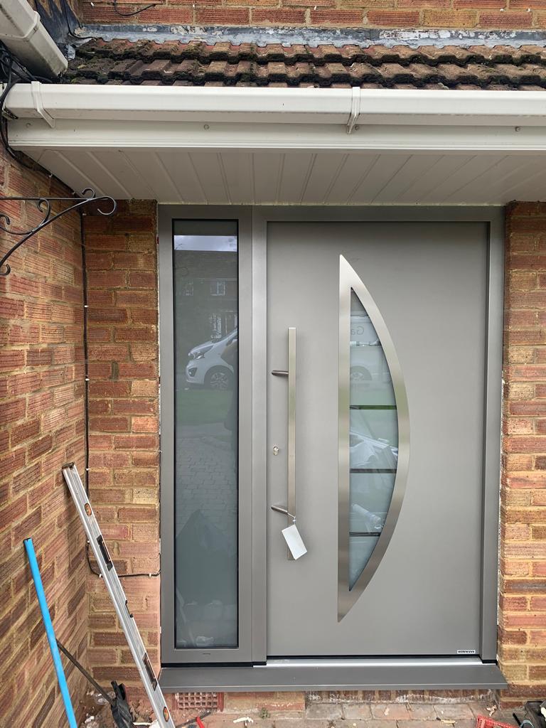 Hormann Thermo65 Style 900D (sand-blasted glass with 4 clear stripes) Door