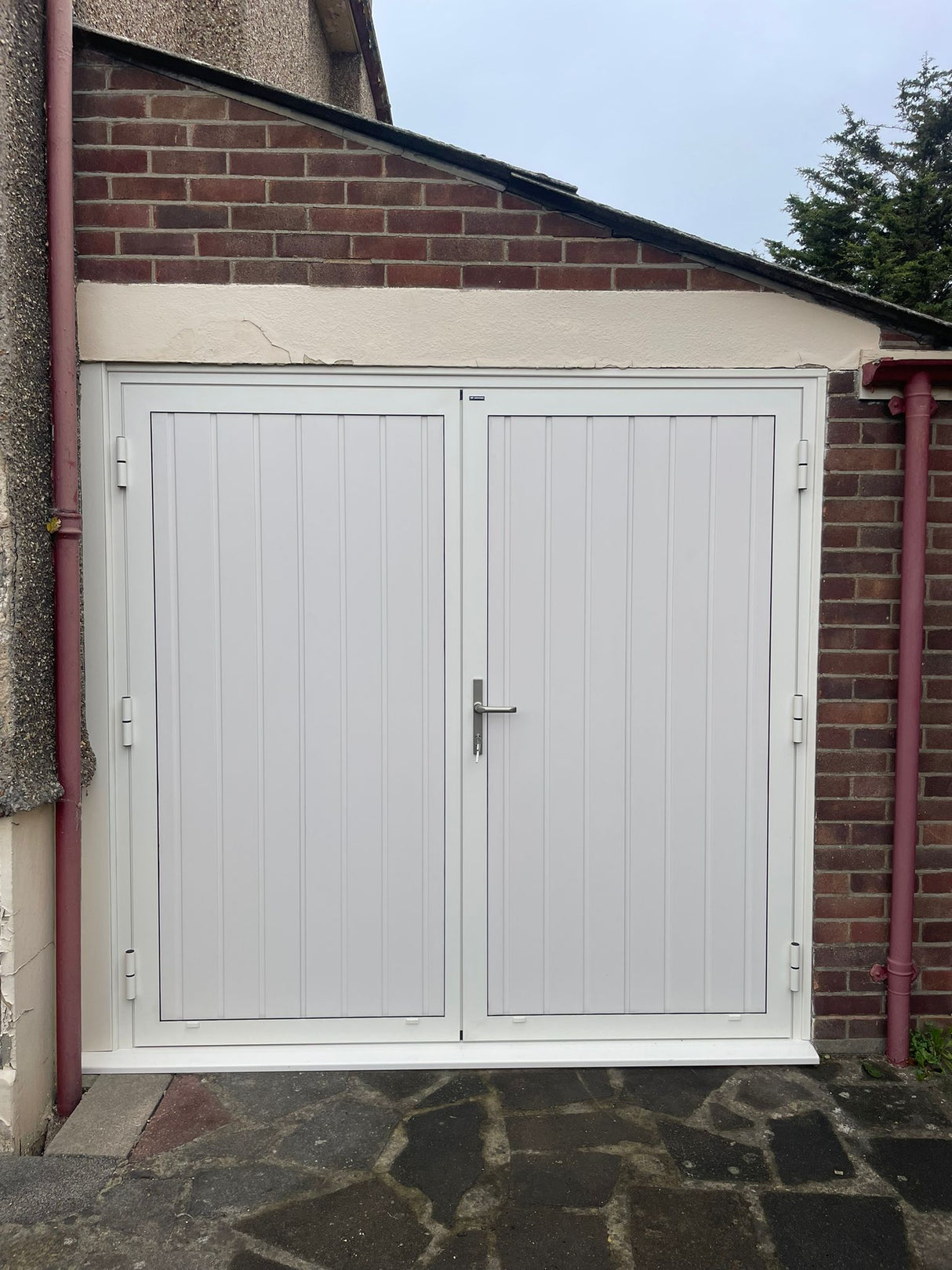 Wisniowski DoorPro 45 S-Ribbed Side-Hinged Door